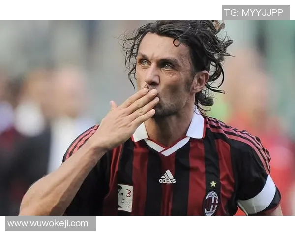 马尔蒂尼:足球传奇之路,守护AC米兰与意大利的荣耀岁月 马尔蒂尼:足球传奇之路,守护AC米兰与意大利的荣耀岁月